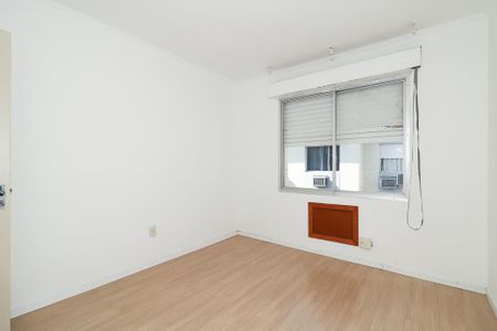 Quarto de apartamento para alugar com 1 quarto, 58m² em Sarandi, Porto Alegre