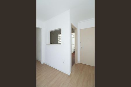 Cozinha de apartamento para alugar com 1 quarto, 58m² em Sarandi, Porto Alegre