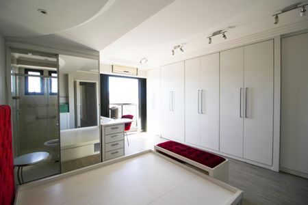 Apartamento à venda com 147m², 3 quartos e 3 vagasSuíte 1
