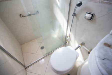 Apartamento à venda com 147m², 3 quartos e 3 vagasBanheiro da Suíte 1