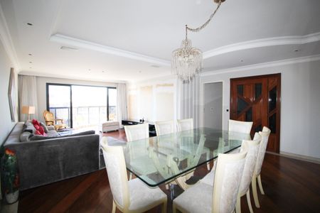 Apartamento à venda com 147m², 3 quartos e 3 vagasSala