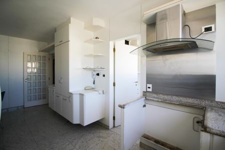 Apartamento à venda com 147m², 3 quartos e 3 vagasCozinha