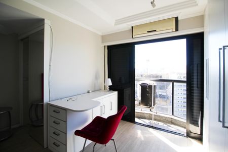 Apartamento à venda com 147m², 3 quartos e 3 vagasSuíte 1