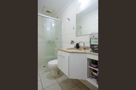 Apartamento à venda com 61m², 2 quartos e 1 vagaBanheiro Social