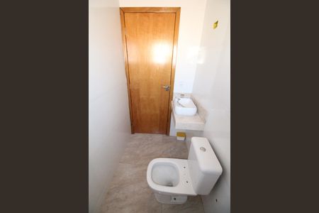 Casa para alugar com 185m², 4 quartos e 2 vagasBanheiro Social 2