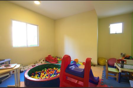 Apartamento para alugar com 88m², 2 quartos e 2 vagasÁrea comum - Playground