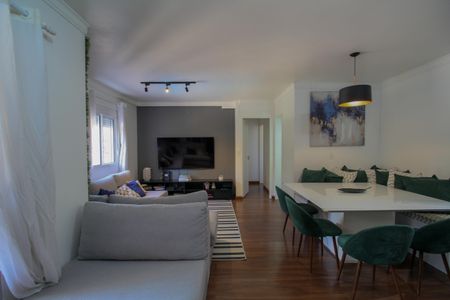 Apartamento para alugar com 88m², 2 quartos e 2 vagasSala