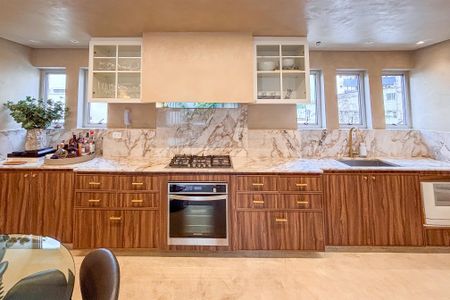 Apartamento à venda com 88m², 2 quartos e 1 vagaCozinha