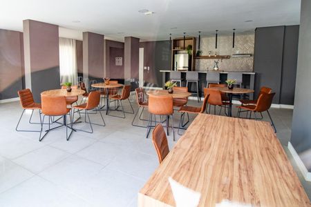 Apartamento à venda com 42m², 2 quartos e 1 vagaÁrea comum - Salão de festas