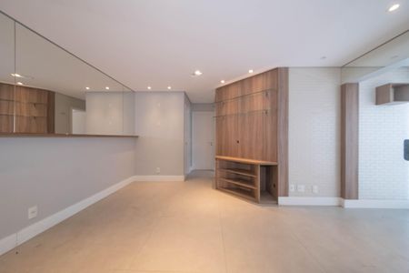Sala de apartamento para alugar com 2 quartos, 53m² em Vila Gumercindo, São Paulo