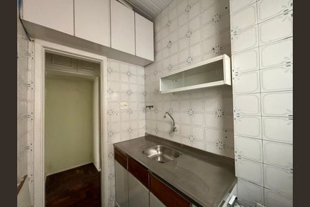 Apartamento à venda com 50m², 1 quarto e sem vaga Apartamento à venda com 50m², 1 quarto e sem vagaCozinha