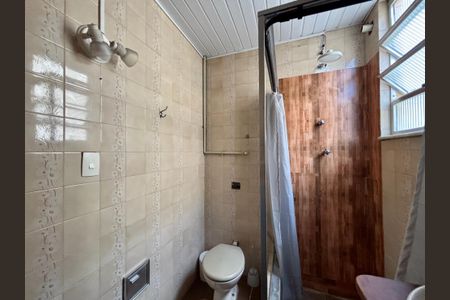 Apartamento à venda com 50m², 1 quarto e sem vaga Apartamento à venda com 50m², 1 quarto e sem vagaBanheiro da Suíte