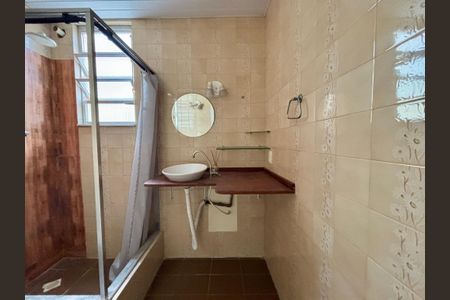 Apartamento à venda com 50m², 1 quarto e sem vaga Apartamento à venda com 50m², 1 quarto e sem vagaBanheiro da Suíte