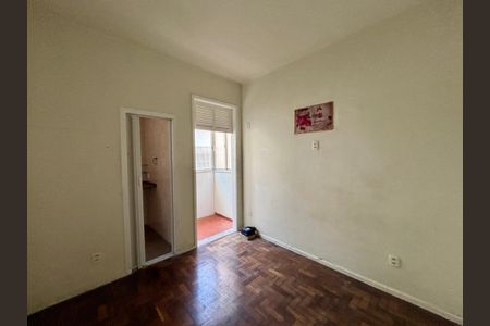 Apartamento à venda com 50m², 1 quarto e sem vaga Apartamento à venda com 50m², 1 quarto e sem vagaSuíte