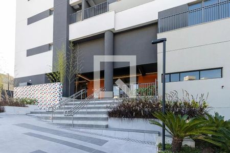 Studio à venda com 33m², 1 quarto e sem vaga Studio à venda com 33m², 1 quarto e sem vagaFachada
