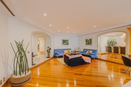 Apartamento à venda com 402m², 4 quartos e 4 vagasSala