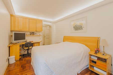 Apartamento à venda com 402m², 4 quartos e 4 vagasSuíte 3