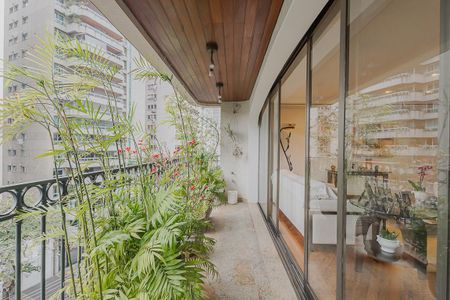 Apartamento à venda com 402m², 4 quartos e 4 vagasVaranda da Sala