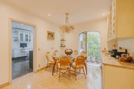 Apartamento à venda com 402m², 4 quartos e 4 vagasSala de Jantar