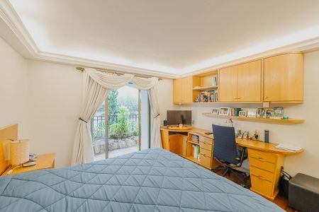 Apartamento à venda com 402m², 4 quartos e 4 vagasSuíte 4