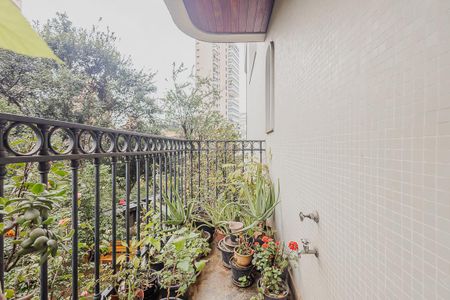 Apartamento à venda com 402m², 4 quartos e 4 vagasVaranda gourmet