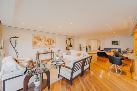 Apartamento à venda com 402m², 4 quartos e 4 vagasSala