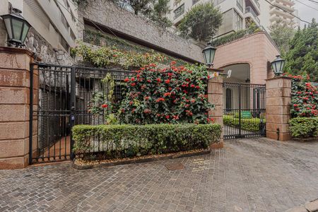 Apartamento à venda com 402m², 4 quartos e 4 vagasFachada