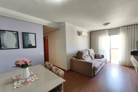 Apartamento para alugar com 70m², 2 quartos e 1 vaga Apartamento para alugar com 70m², 2 quartos e 1 vagaSala