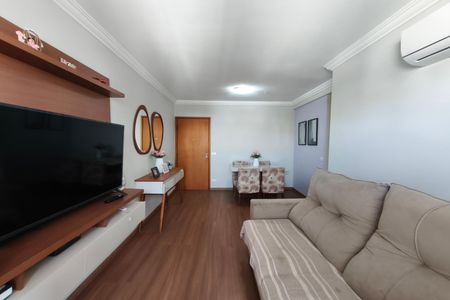 Apartamento para alugar com 70m², 2 quartos e 1 vaga Apartamento para alugar com 70m², 2 quartos e 1 vagaSala