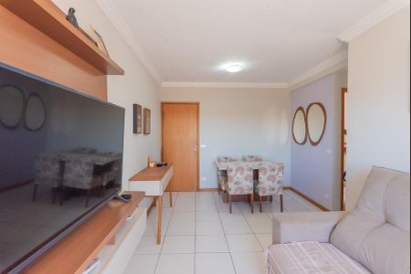 Apartamento à venda com 70m², 2 quartos e 1 vagaSala