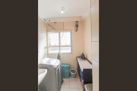 Apartamento à venda com 70m², 2 quartos e 1 vagaÁrea de Serviço