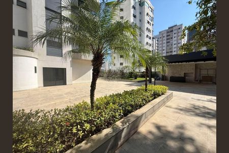 Apartamento à venda com 211m², 3 quartos e 4 vagas