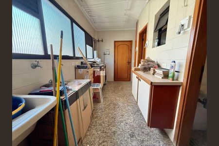Apartamento à venda com 211m², 3 quartos e 4 vagas