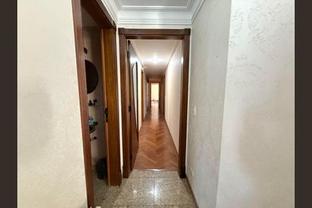 Apartamento à venda com 211m², 3 quartos e 4 vagas