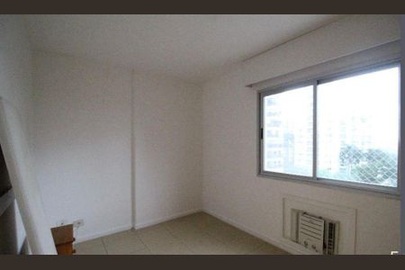 Apartamento à venda com 82m², 3 quartos e 1 vaga