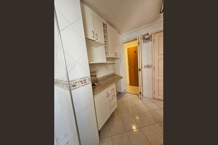 Apartamento à venda com 80m², 2 quartos e 1 vaga
