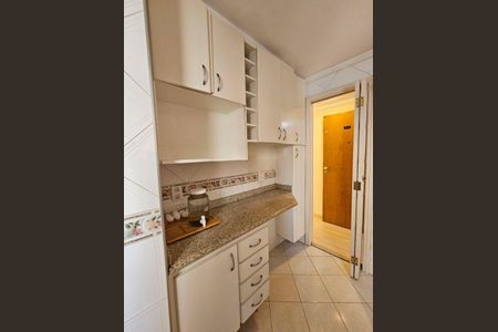 Apartamento à venda com 80m², 2 quartos e 1 vaga