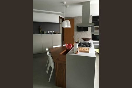 Apartamento à venda com 362m², 4 quartos e 4 vagas