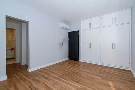 Apartamento à venda com 3 quartos, 152m² em Cerqueira César, São Paulo