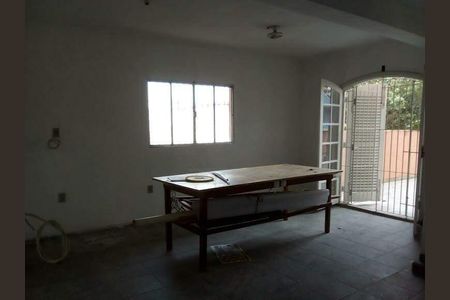 Casa à venda com 250m², 3 quartos e 2 vagas