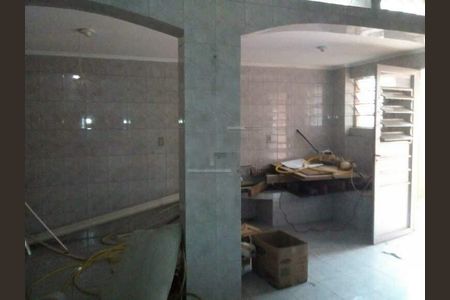 Casa à venda com 250m², 3 quartos e 2 vagas