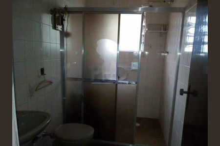 Casa à venda com 250m², 3 quartos e 2 vagas