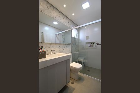 Apartamento à venda com 105m², 3 quartos e 2 vagasBanheiro da Suíte