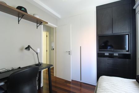 Apartamento à venda com 105m², 3 quartos e 2 vagasQuarto 2