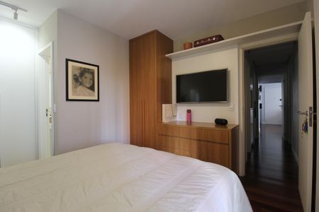 Apartamento à venda com 105m², 3 quartos e 2 vagasQuarto 3 - Suíte