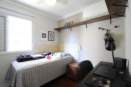 Apartamento à venda com 105m², 3 quartos e 2 vagasQuarto 2