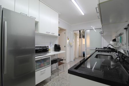 Apartamento à venda com 105m², 3 quartos e 2 vagasCozinha