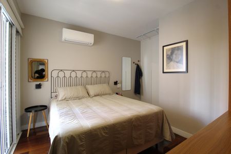 Apartamento à venda com 105m², 3 quartos e 2 vagasQuarto 3 - Suíte