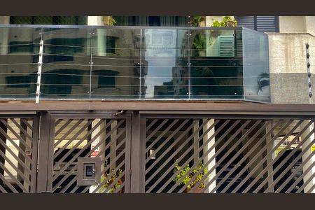 Apartamento para alugar com 110m², 3 quartos e 1 vaga Apartamento para alugar com 110m², 3 quartos e 1 vagaFachada