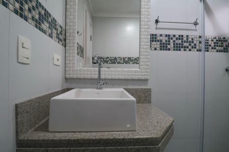 Apartamento para alugar com 110m², 3 quartos e 1 vaga Apartamento para alugar com 110m², 3 quartos e 1 vagaBanheiro da Suíte